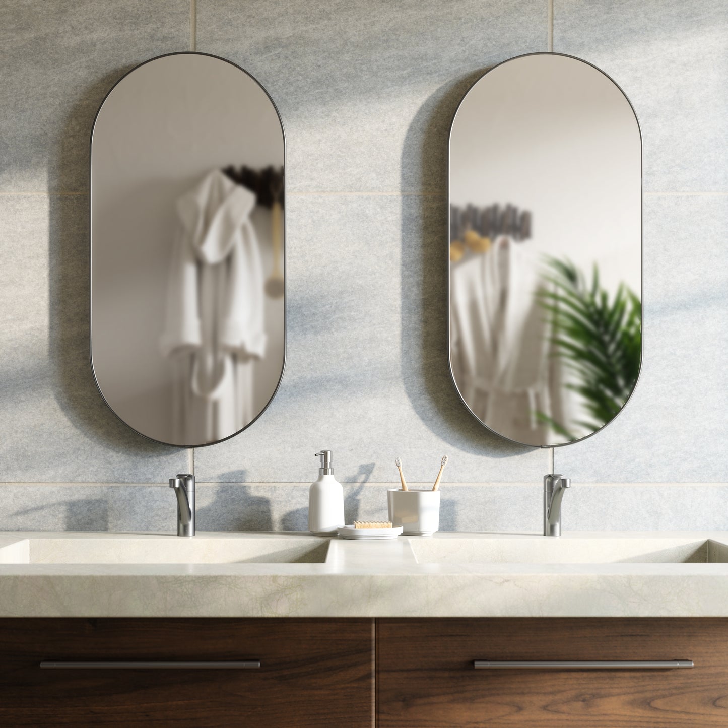 Umbra Hubba 36" Pill Mirror